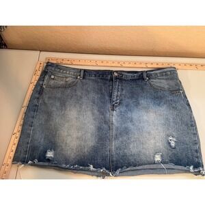 Glamorous Curve Denim Distressed Mini Skirt women's US 16 Blue Raw Hem Plus Size